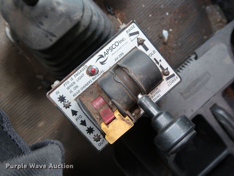 image for item DG4014 2000 Kenworth T800B semi truck