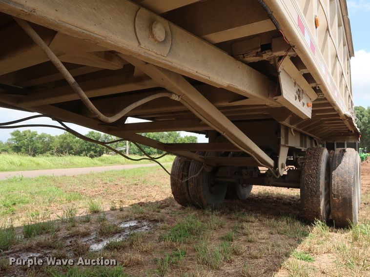 image for item DG4015 2002 Travis S/96 end dump trailer