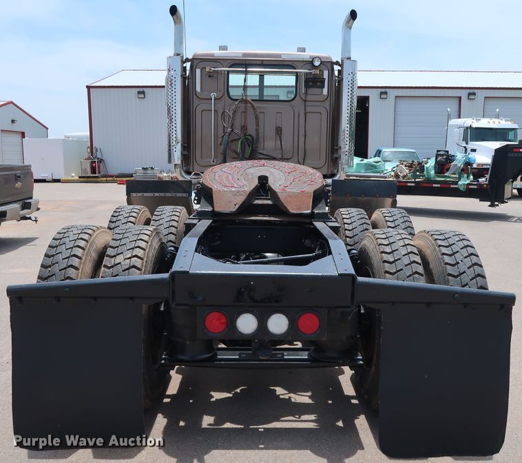 image for item DG4030 2012 Western Star 4900FA semi truck