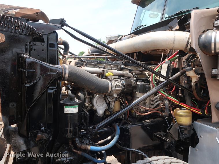 image for item DG4030 2012 Western Star 4900FA semi truck