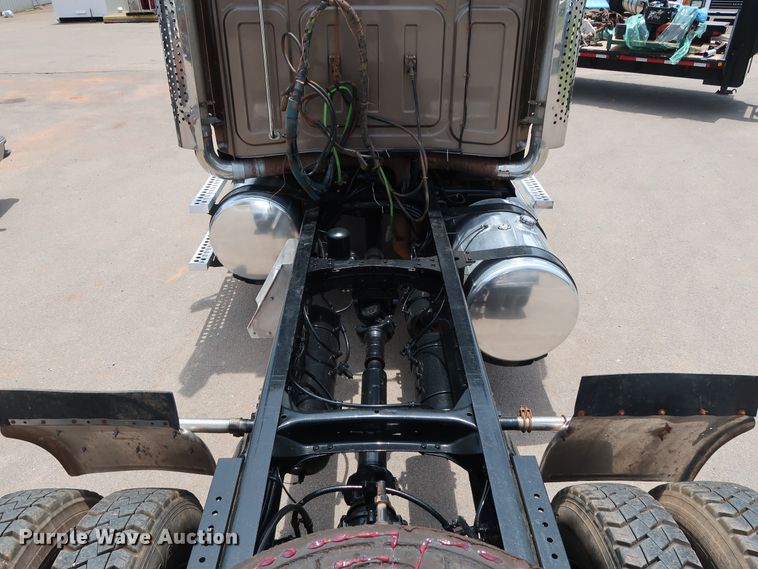 image for item DG4030 2012 Western Star 4900FA semi truck