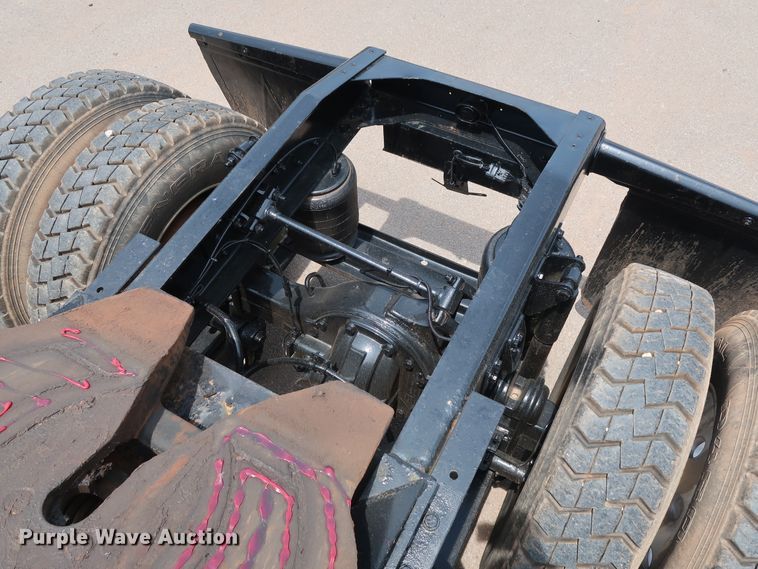 image for item DG4030 2012 Western Star 4900FA semi truck