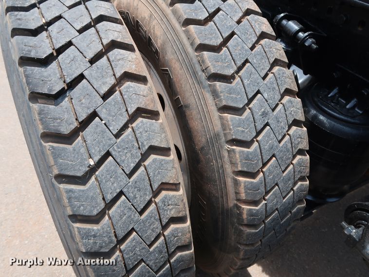 image for item DG4030 2012 Western Star 4900FA semi truck