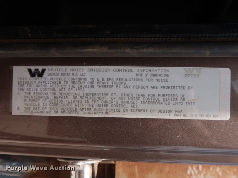 image for item DG4030 2012 Western Star 4900FA semi truck