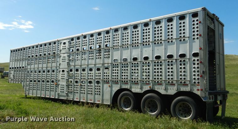 image for item DG5812 1998 Merritt Cattle Drive livestock trailer
