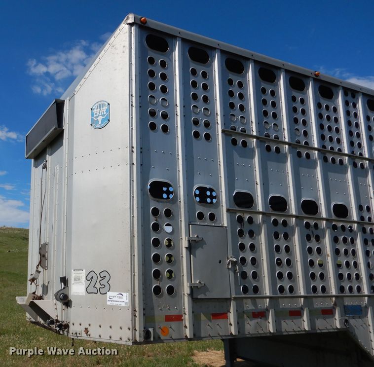 image for item DG5812 1998 Merritt Cattle Drive livestock trailer