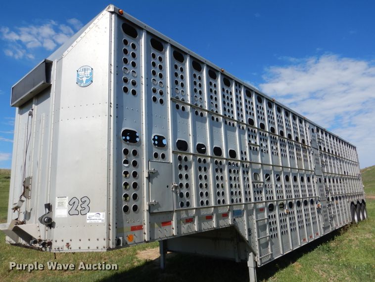 image for item DG5812 1998 Merritt Cattle Drive livestock trailer