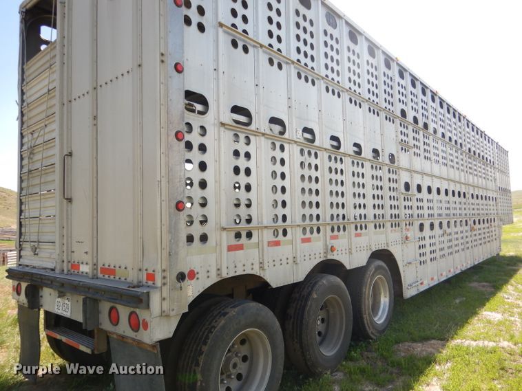 image for item DG5812 1998 Merritt Cattle Drive livestock trailer