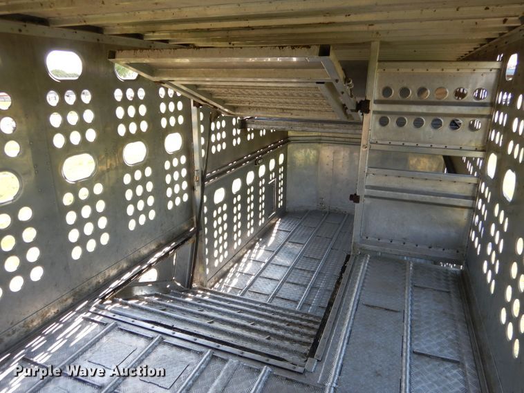 image for item DG5812 1998 Merritt Cattle Drive livestock trailer