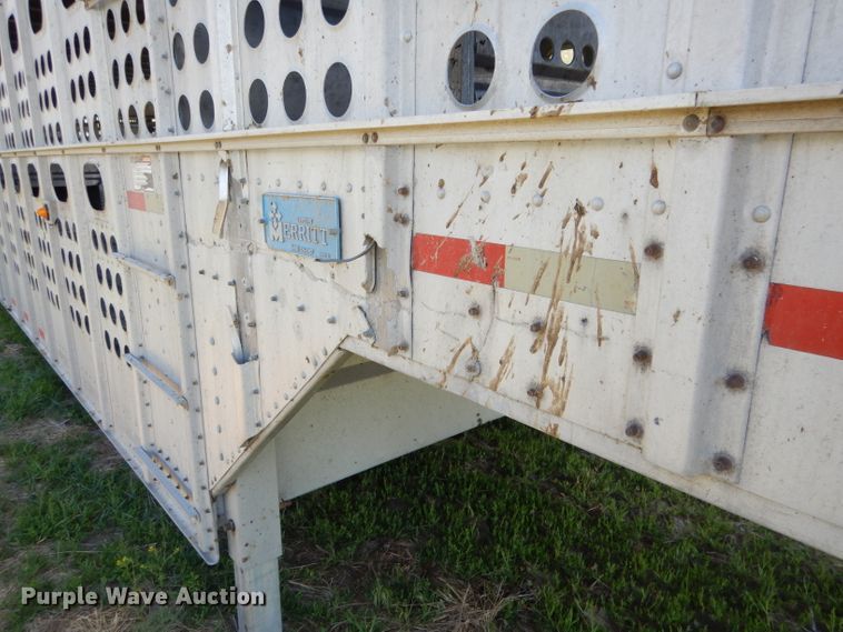 image for item DG5812 1998 Merritt Cattle Drive livestock trailer