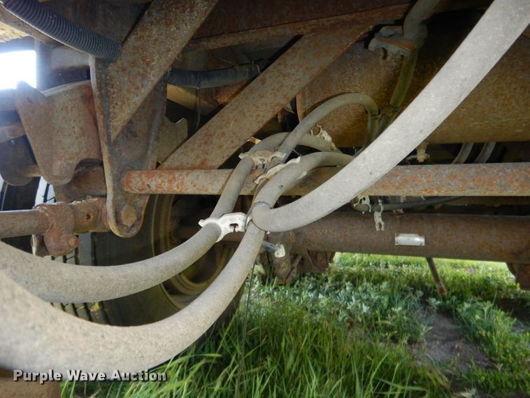 image for item DG5812 1998 Merritt Cattle Drive livestock trailer