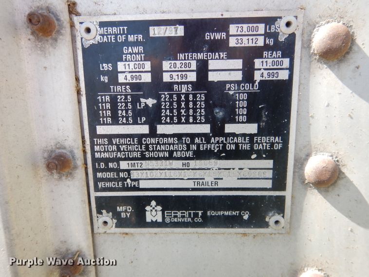 image for item DG5812 1998 Merritt Cattle Drive livestock trailer