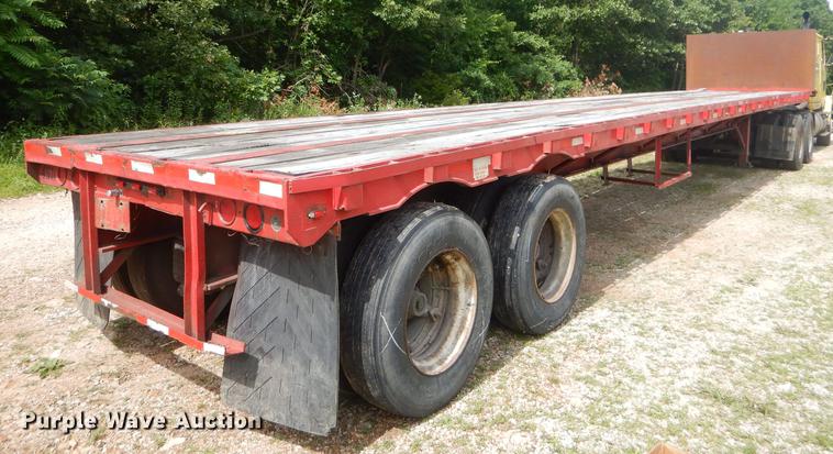 image for item ED9333 1971 Dorsey flatbed trailer
