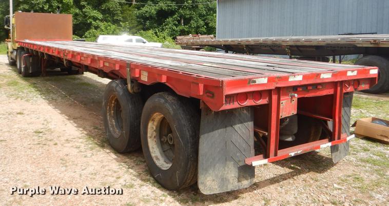 image for item ED9333 1971 Dorsey flatbed trailer