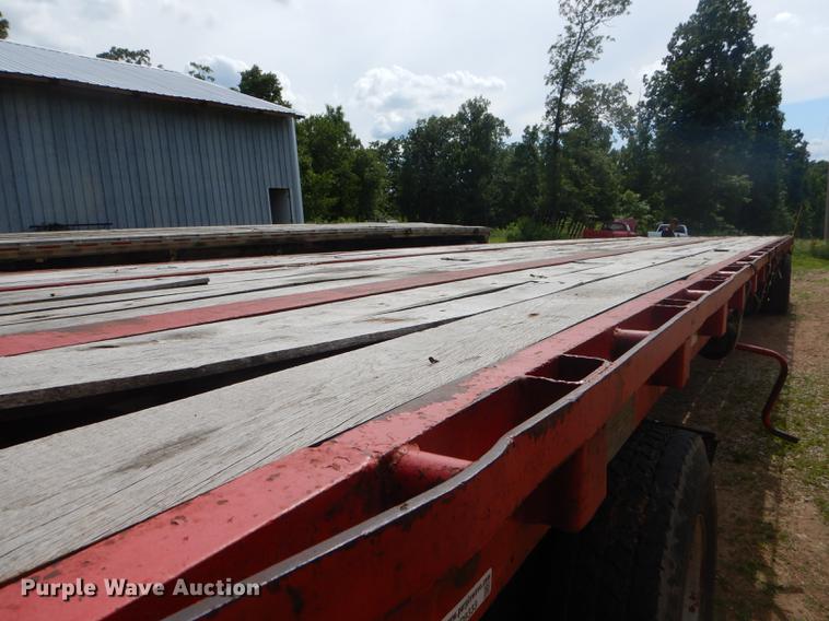 image for item ED9333 1971 Dorsey flatbed trailer
