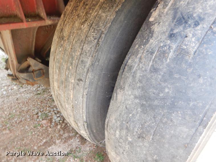 image for item ED9333 1971 Dorsey flatbed trailer