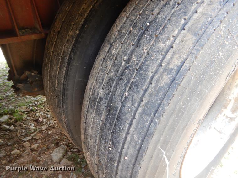 image for item ED9333 1971 Dorsey flatbed trailer