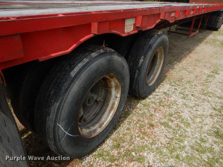 image for item ED9333 1971 Dorsey flatbed trailer