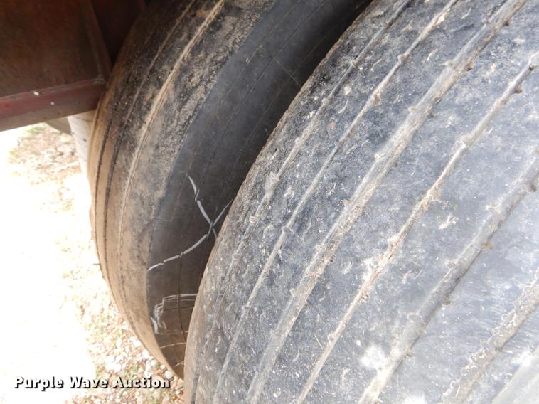 image for item ED9333 1971 Dorsey flatbed trailer