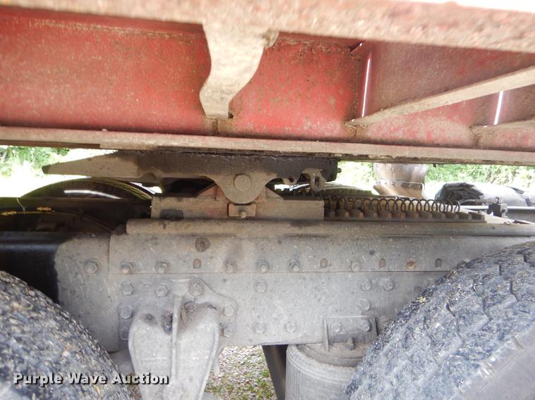 image for item ED9333 1971 Dorsey flatbed trailer