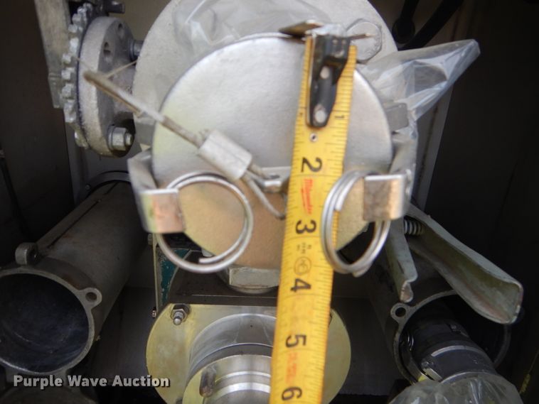 image for item ED9358 1996 Walker TTT-31430 tank trailer