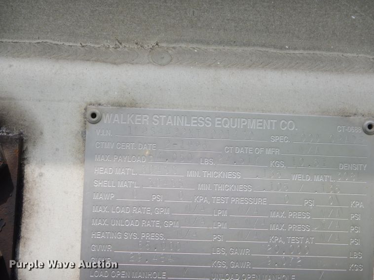 image for item ED9358 1996 Walker TTT-31430 tank trailer