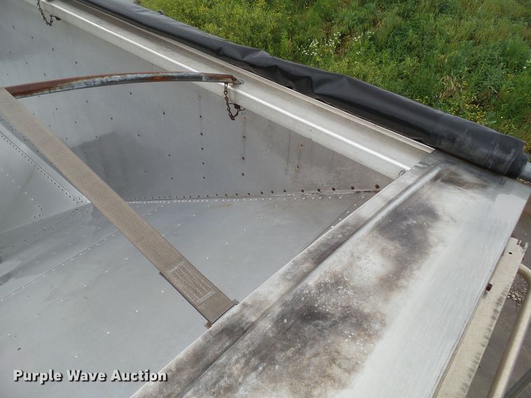 image for item EM9767 2014 Timpte double hopper bottom grain trailer