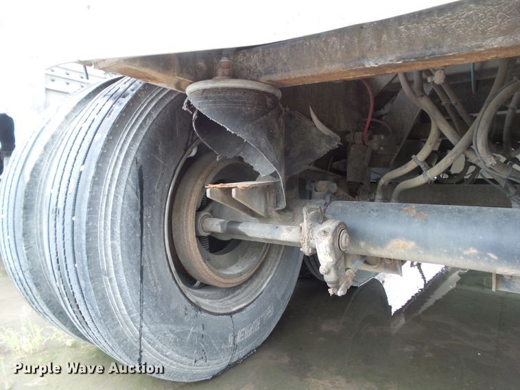 image for item EM9767 2014 Timpte double hopper bottom grain trailer