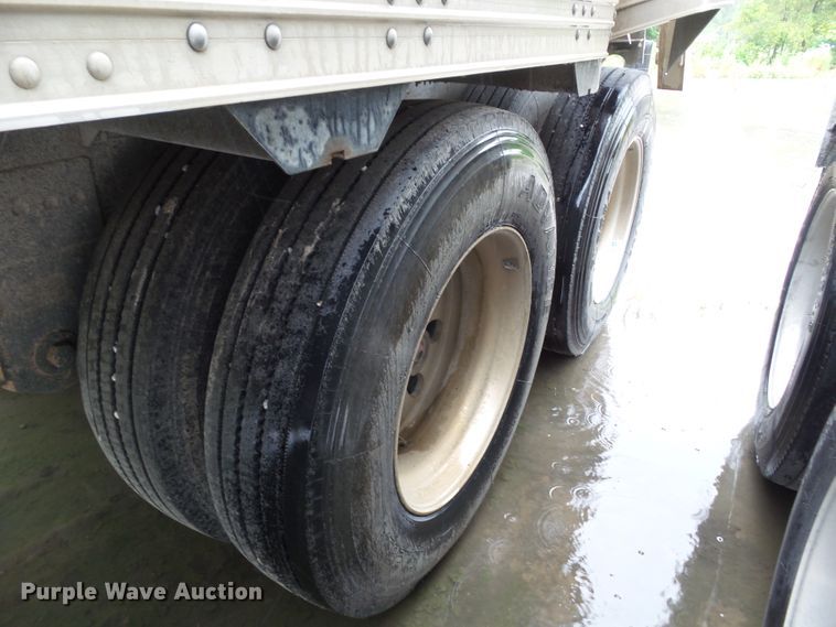 image for item EM9767 2014 Timpte double hopper bottom grain trailer