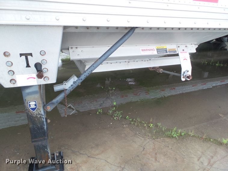 image for item EM9768 2013 Timpte double hopper bottom grain trailer