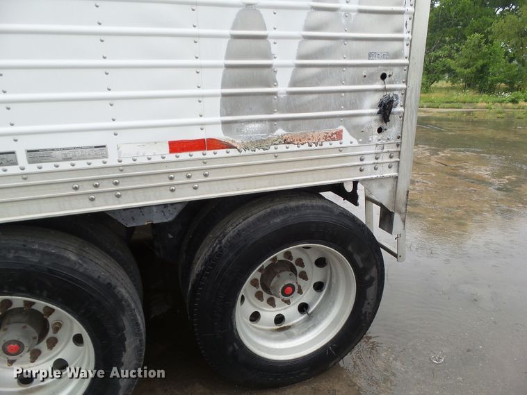 image for item EM9768 2013 Timpte double hopper bottom grain trailer