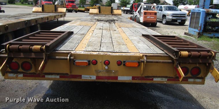 image for item EU9695 2000 Talbert GT3T-30 tilt deck equipment trailer