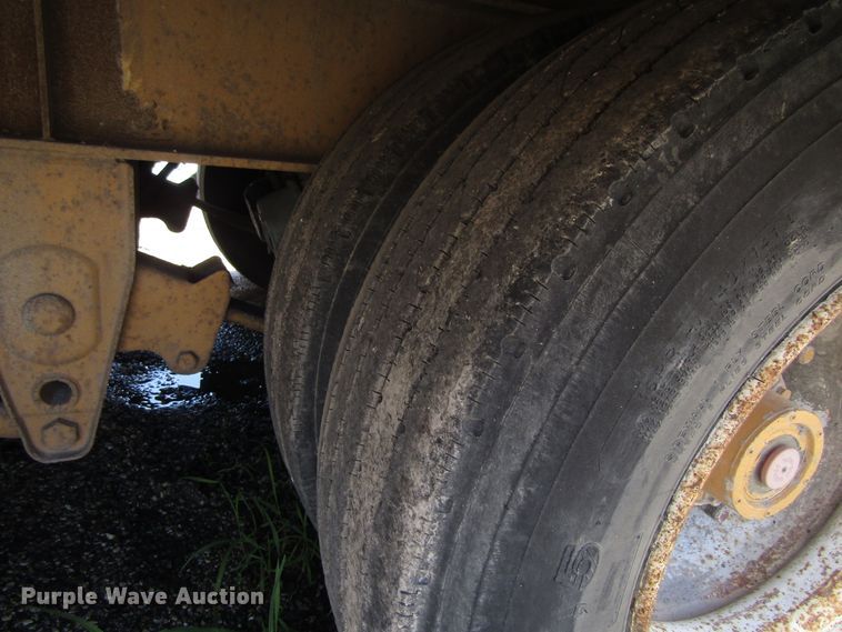 image for item EU9695 2000 Talbert GT3T-30 tilt deck equipment trailer