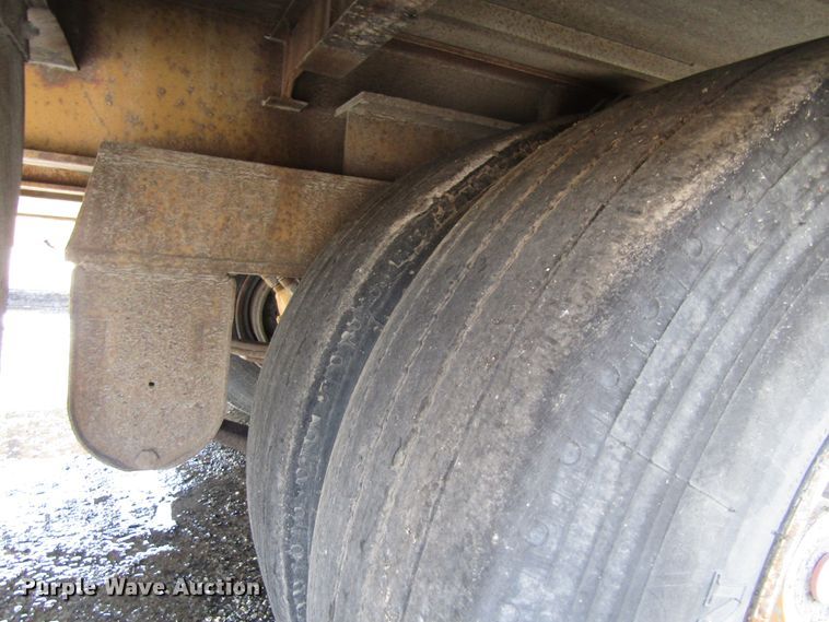 image for item EU9695 2000 Talbert GT3T-30 tilt deck equipment trailer