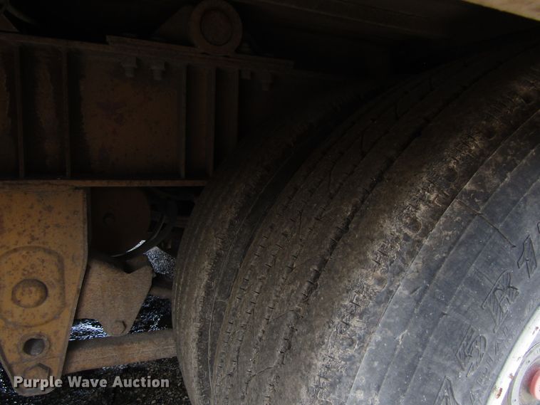 image for item EU9695 2000 Talbert GT3T-30 tilt deck equipment trailer