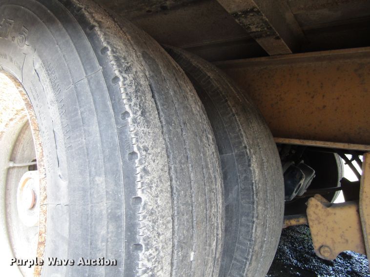 image for item EU9695 2000 Talbert GT3T-30 tilt deck equipment trailer