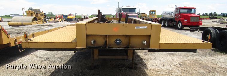 image for item EU9696 2000 Talbert GT3T-30 tilt deck equipment trailer