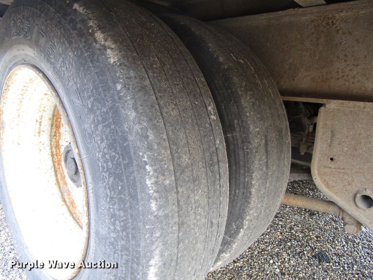 image for item EU9696 2000 Talbert GT3T-30 tilt deck equipment trailer