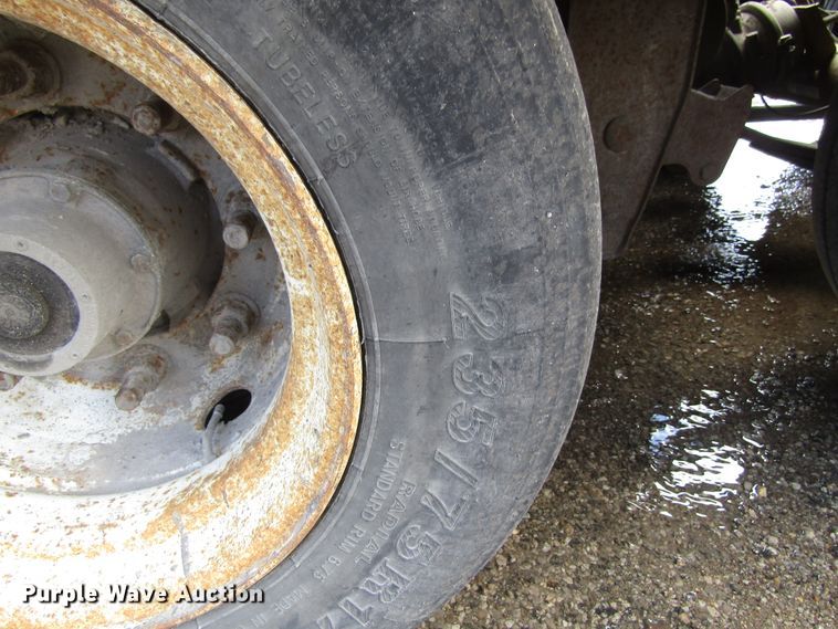 image for item EU9696 2000 Talbert GT3T-30 tilt deck equipment trailer