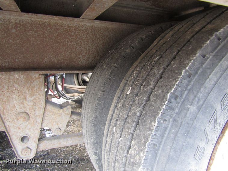 image for item EU9696 2000 Talbert GT3T-30 tilt deck equipment trailer