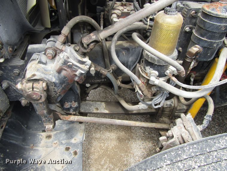 image for item EU9697 1995 Freightliner FLD112 semi truck