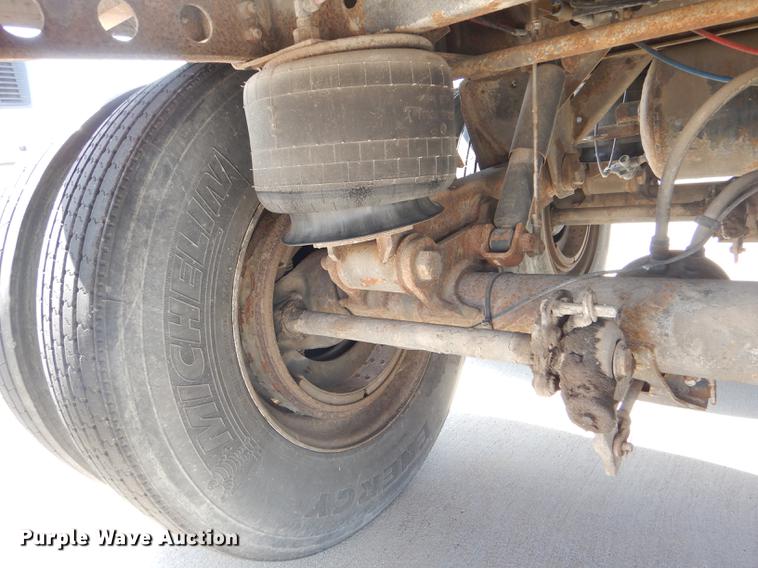 image for item FG9393 1999 Wabash Duraplate dry van trailer