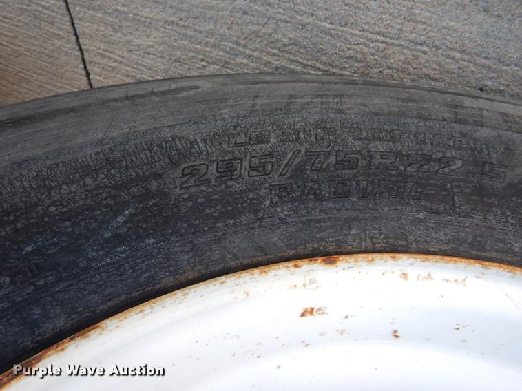 image for item FG9393 1999 Wabash Duraplate dry van trailer