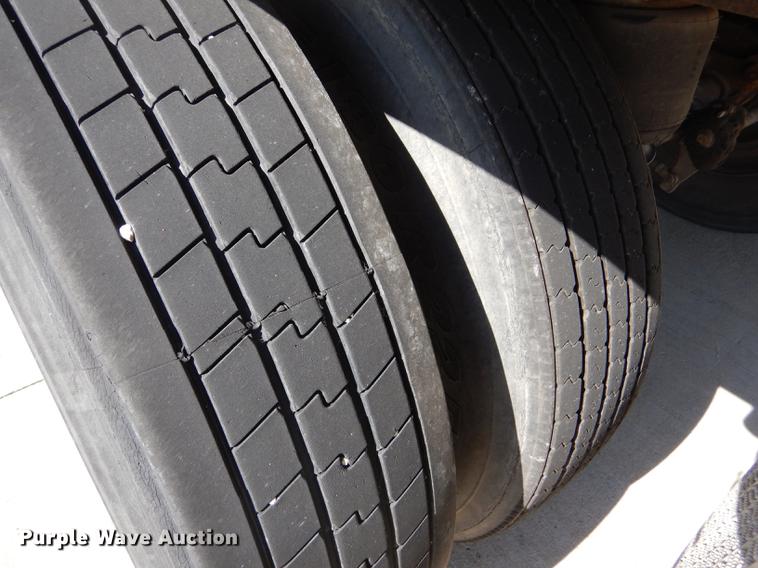 image for item FG9393 1999 Wabash Duraplate dry van trailer