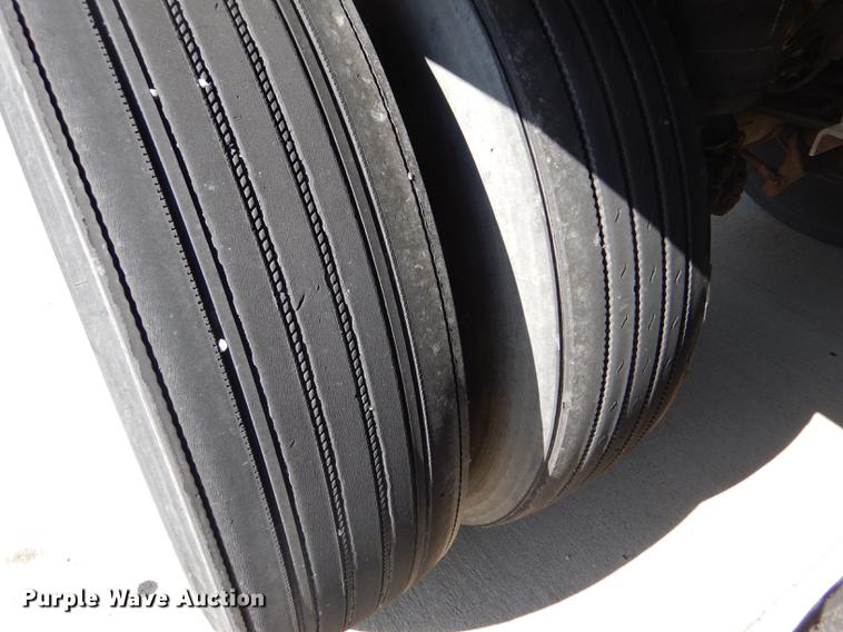 image for item FG9393 1999 Wabash Duraplate dry van trailer