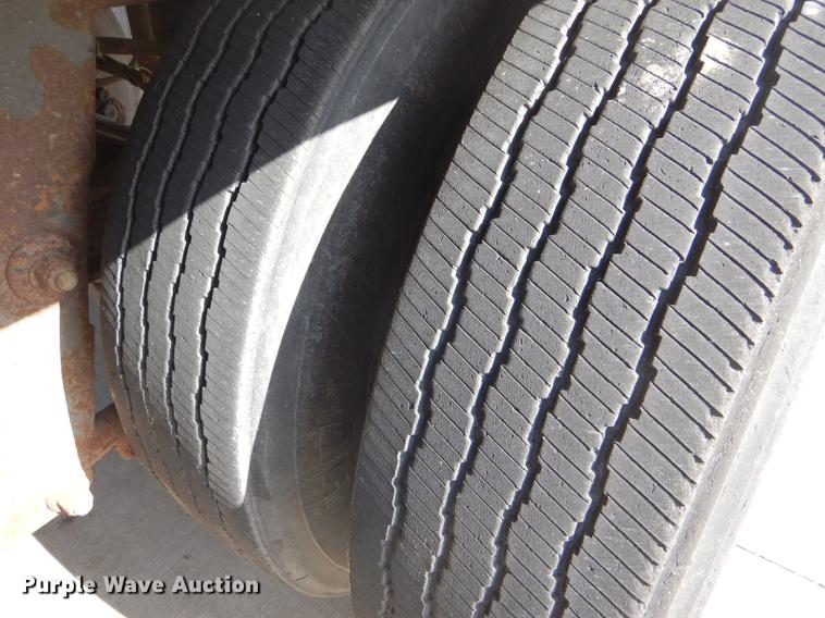 image for item FG9394 2000 Wabash Duraplate dry van trailer