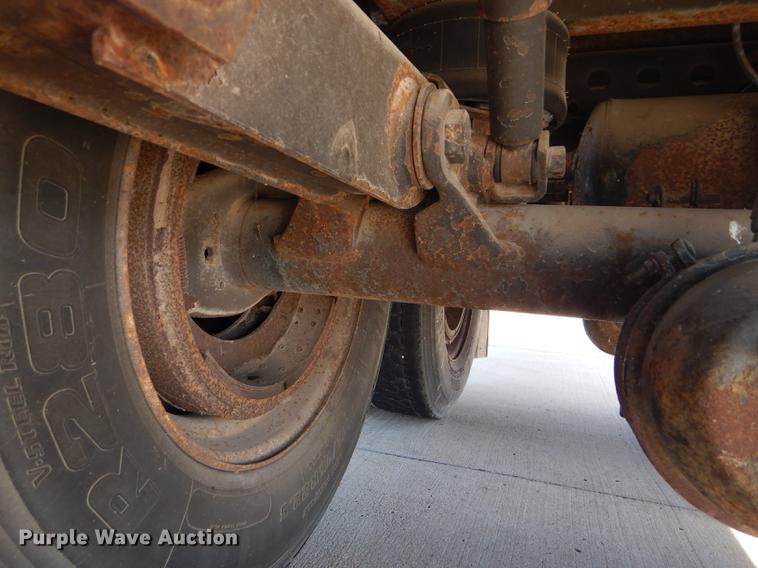 image for item FT9508 2000 Wabash Duraplate dry van trailer