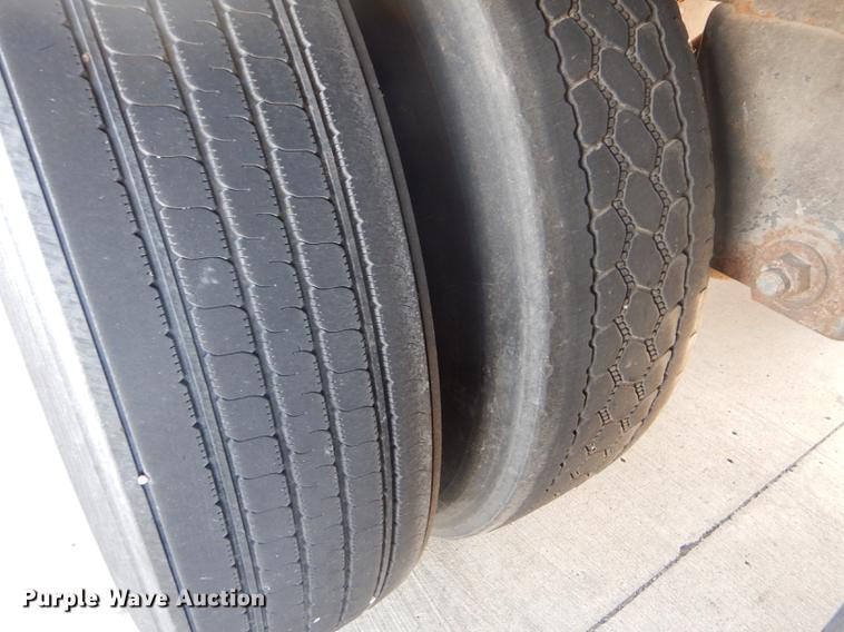 image for item FT9508 2000 Wabash Duraplate dry van trailer