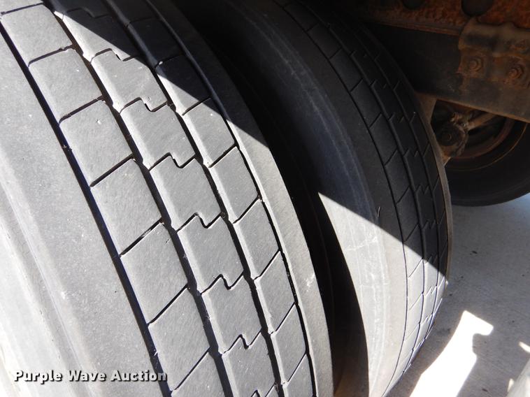 image for item FT9508 2000 Wabash Duraplate dry van trailer