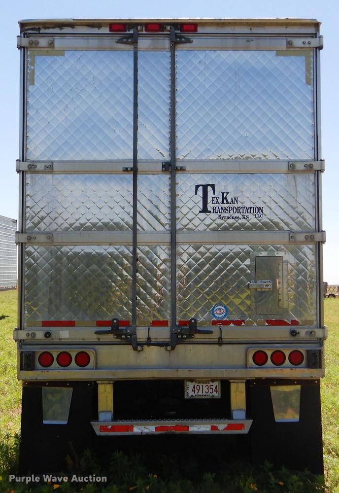 image for item FT9509 1997 Utility VS2R refrigerated van trailer